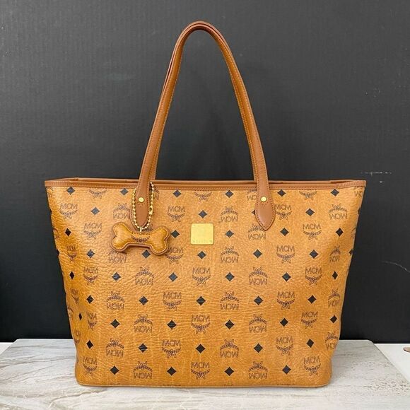 MCM Handbags - MCM Visetos Coated Canvas GM Tote Bag 💼